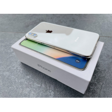 Apple iPhone X (10) 256Gb Silver Хорошее Б/У
