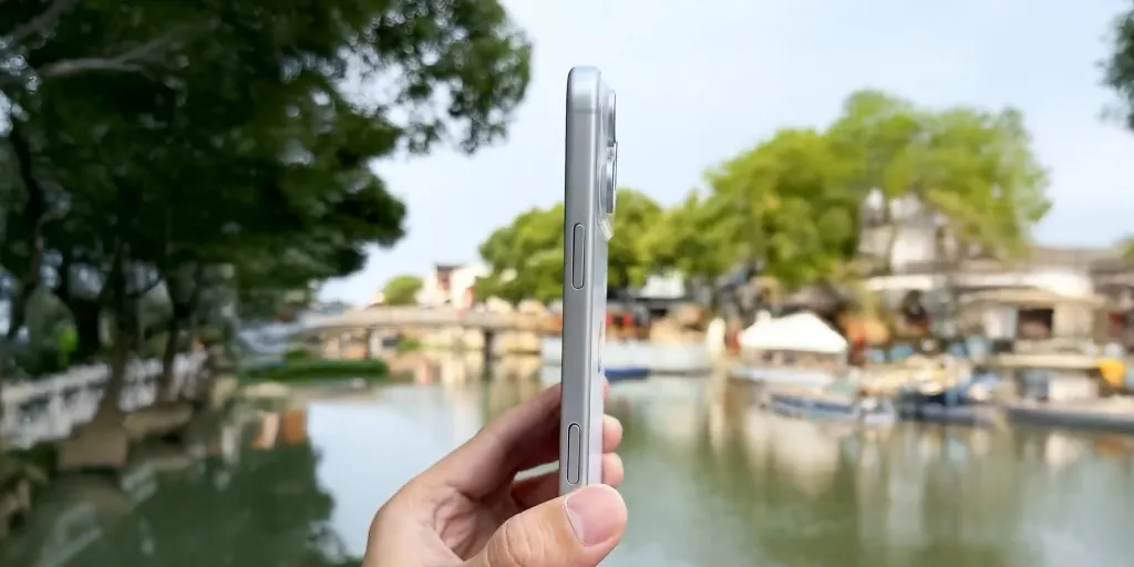Камеры iPhone 17 Pro Max