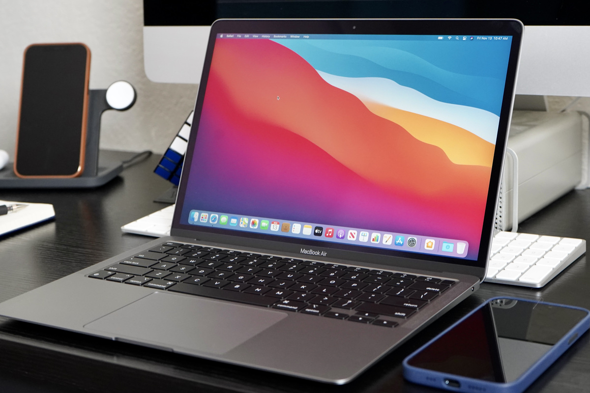 apple macbook pro m1 vs macbook air m1
