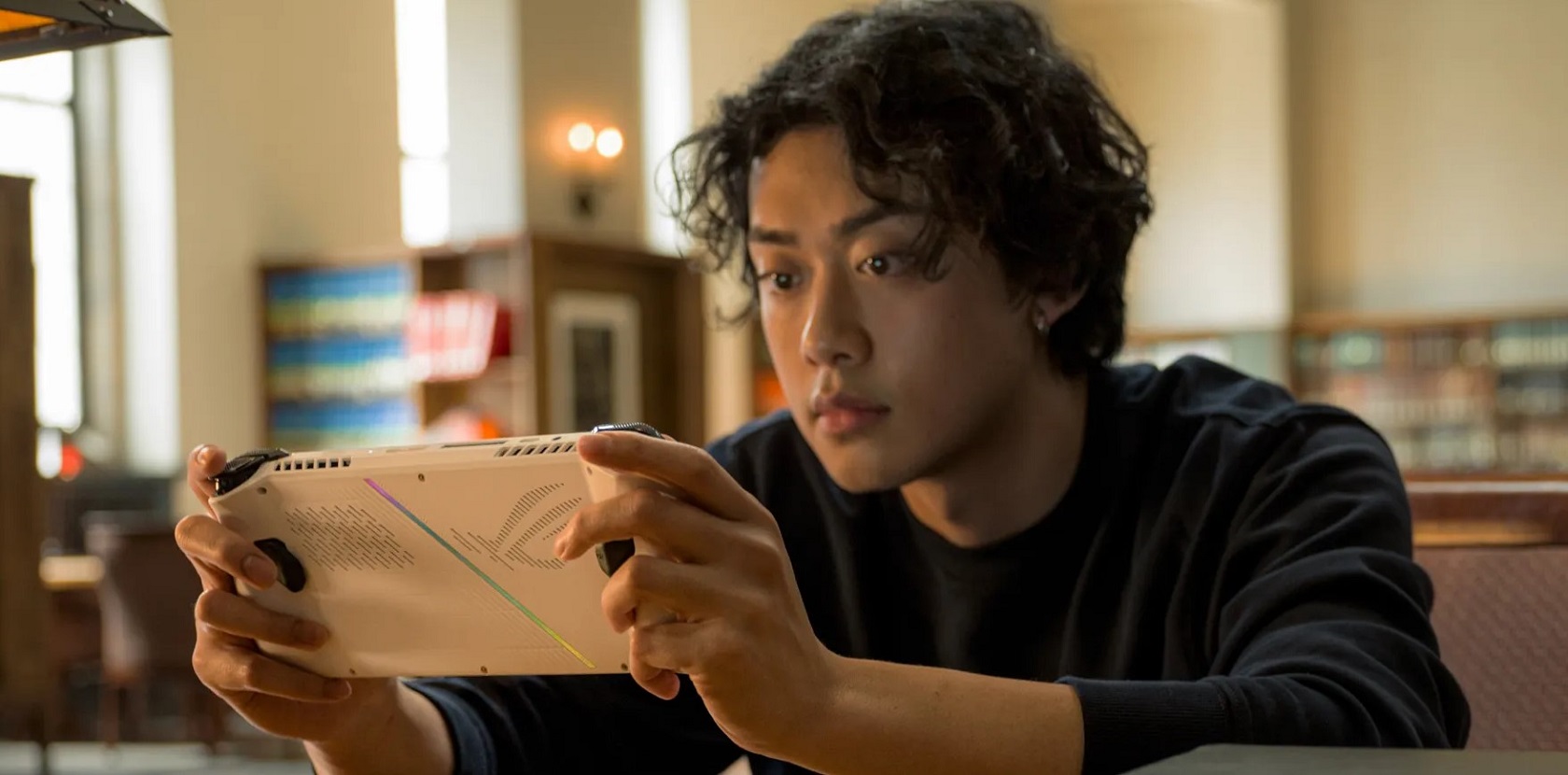 ASUS ROG Ally Z1 Extreme - интерфейс и производительность