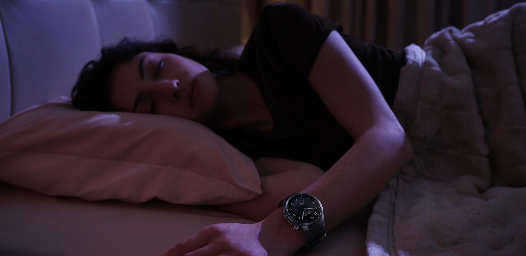 часы вид спереди