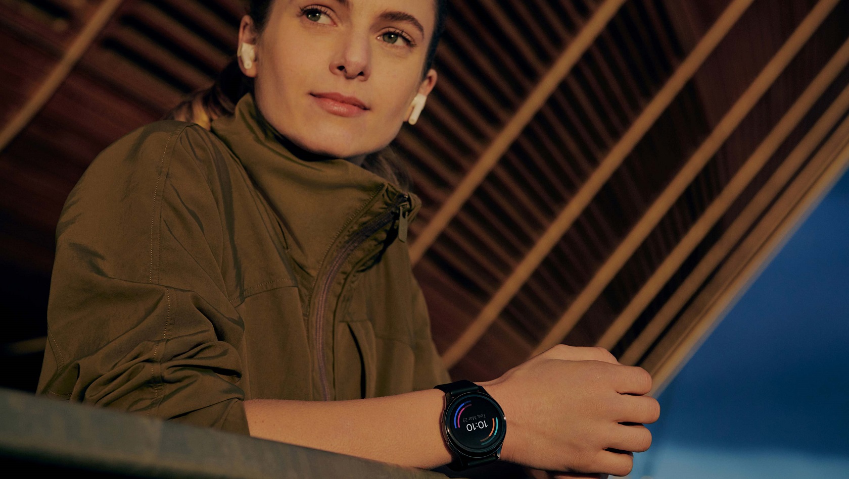 OnePlus Watch - корпус и ремешок