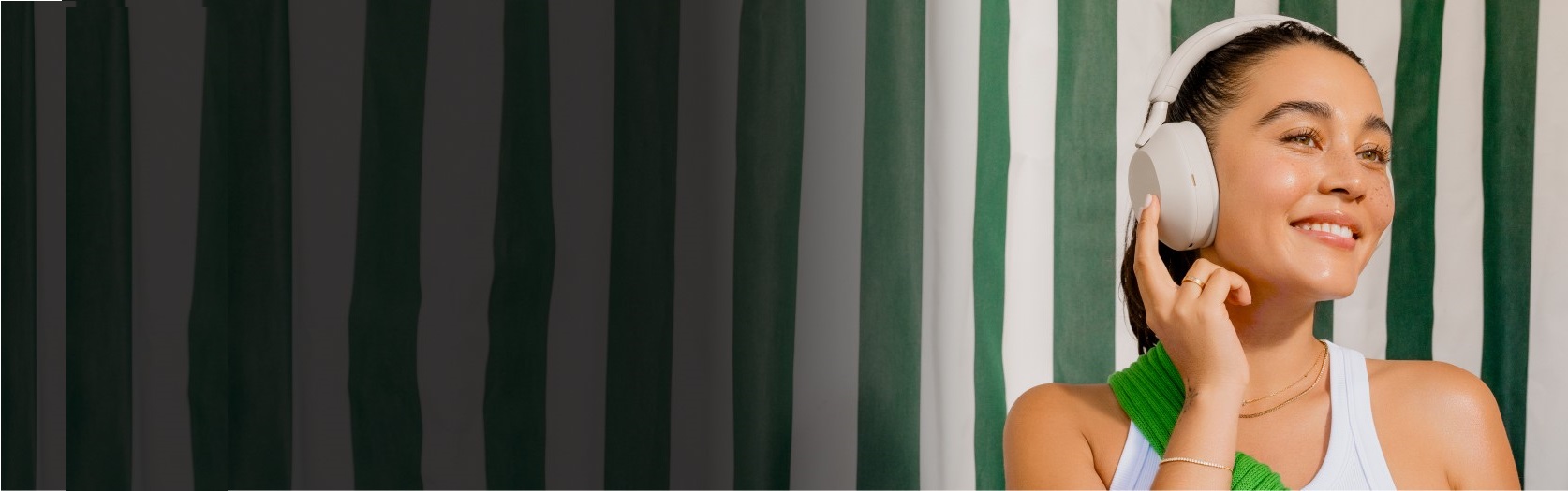 Sony WH-1000XM5 - вид сбоку