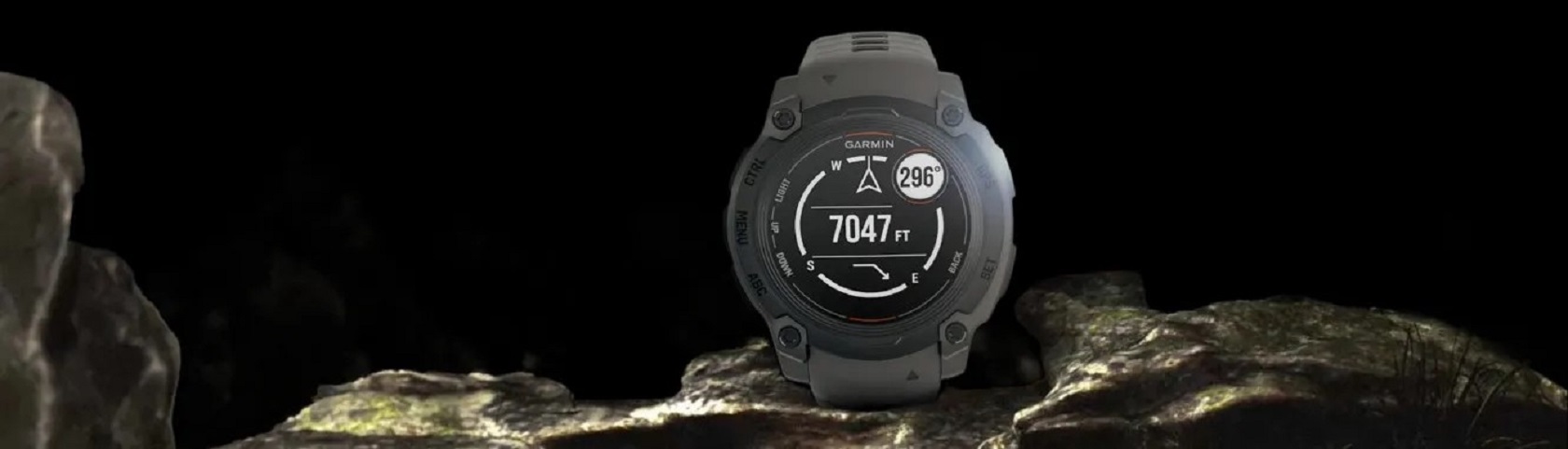 Garmin Instinct E - боковой вид