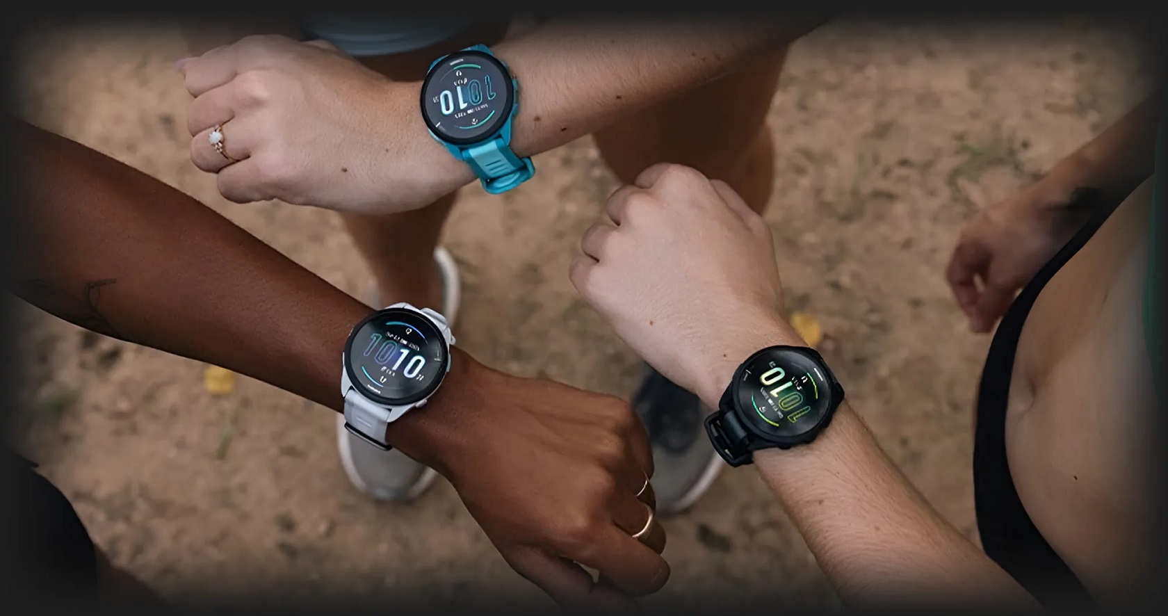 Garmin Forerunner 165 - боковой вид