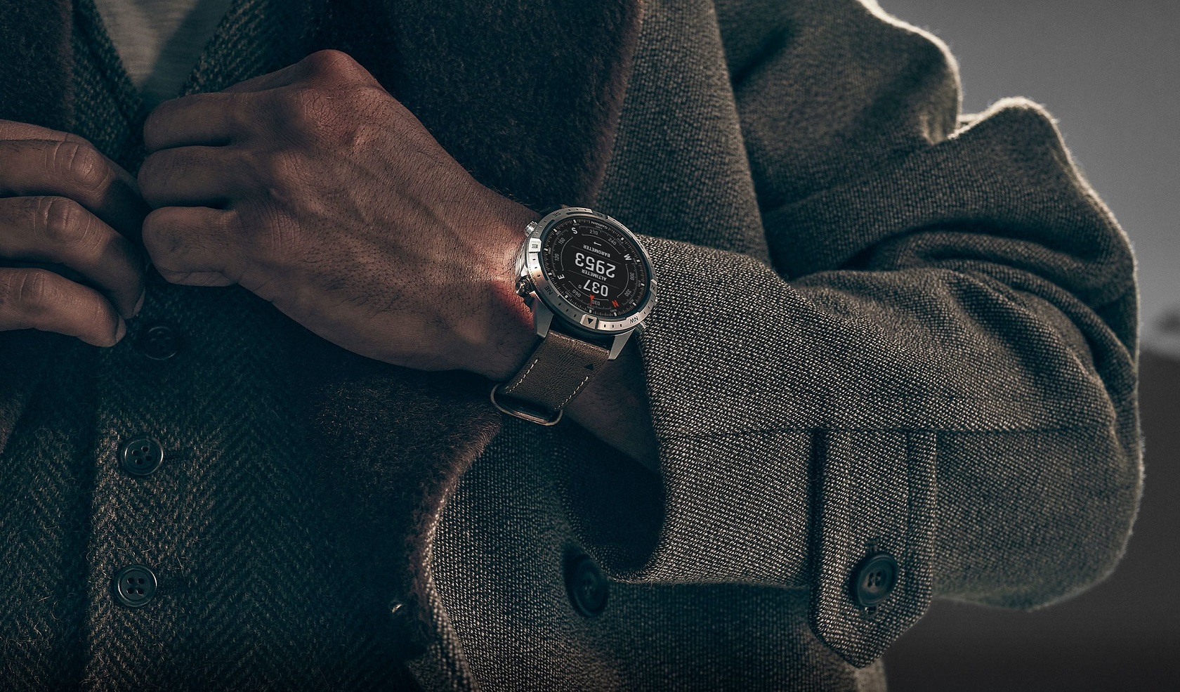 Garmin MARQ Adventurer Gen 2 - корпус и ремешок