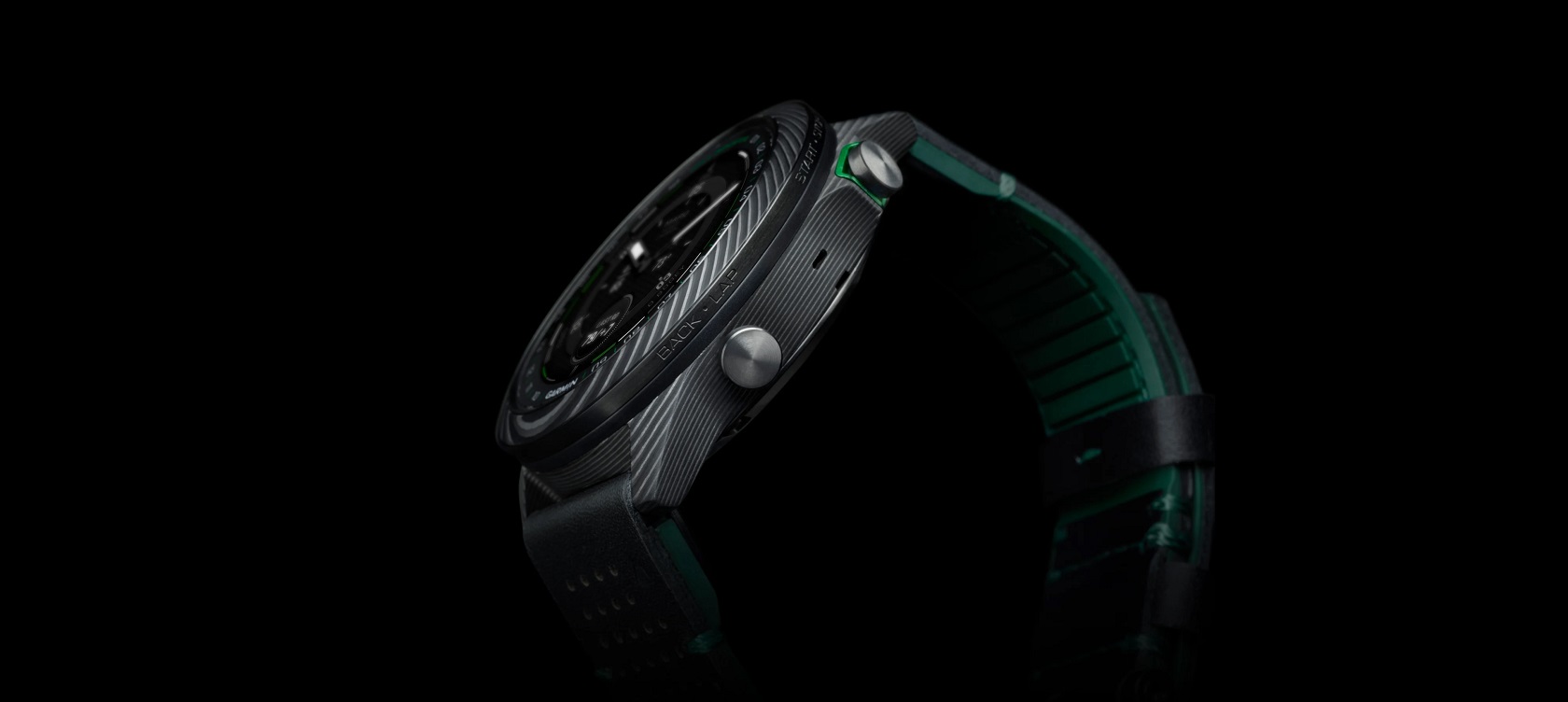 Garmin MARQ Golfer Gen 2 - вид спереди