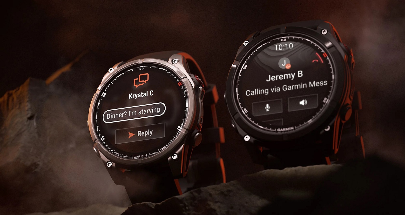 Garmin Fenix 8 Pro - вид спереди