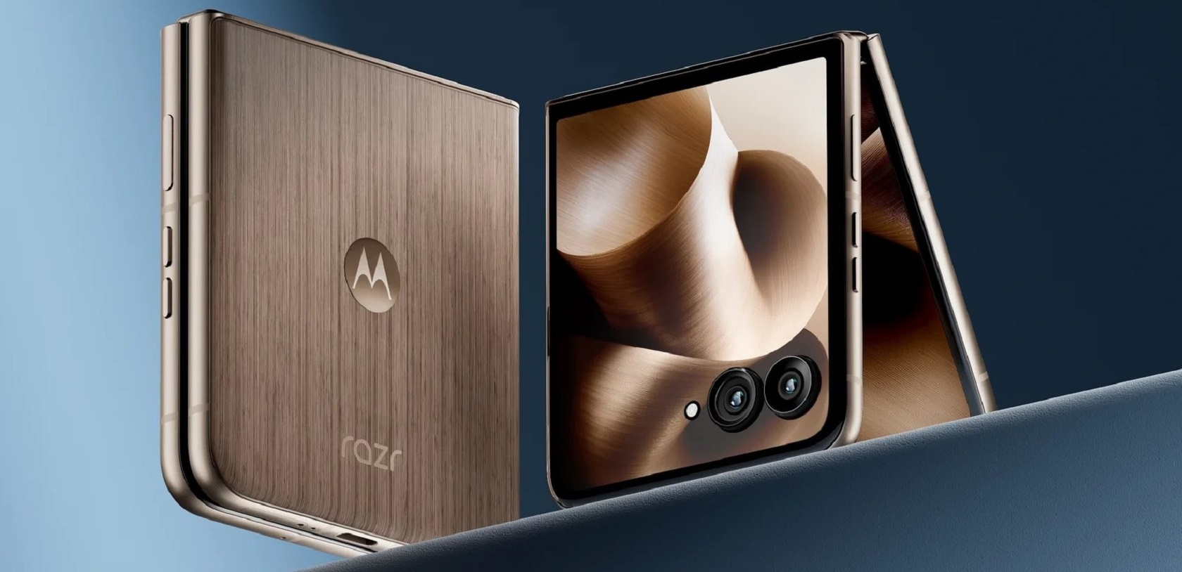 Motorola Razr 60 Ultra - вид спереди