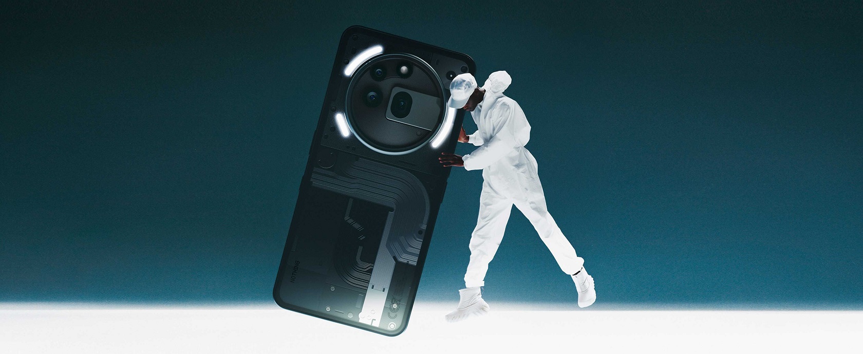 телефон вид спереди